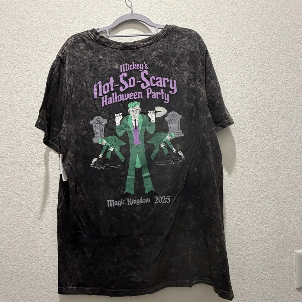 2025 Disney Mickey’s Not So Scary Halloween Party Shirt  Haunted Mansion Groom - Picture 8 of 9
